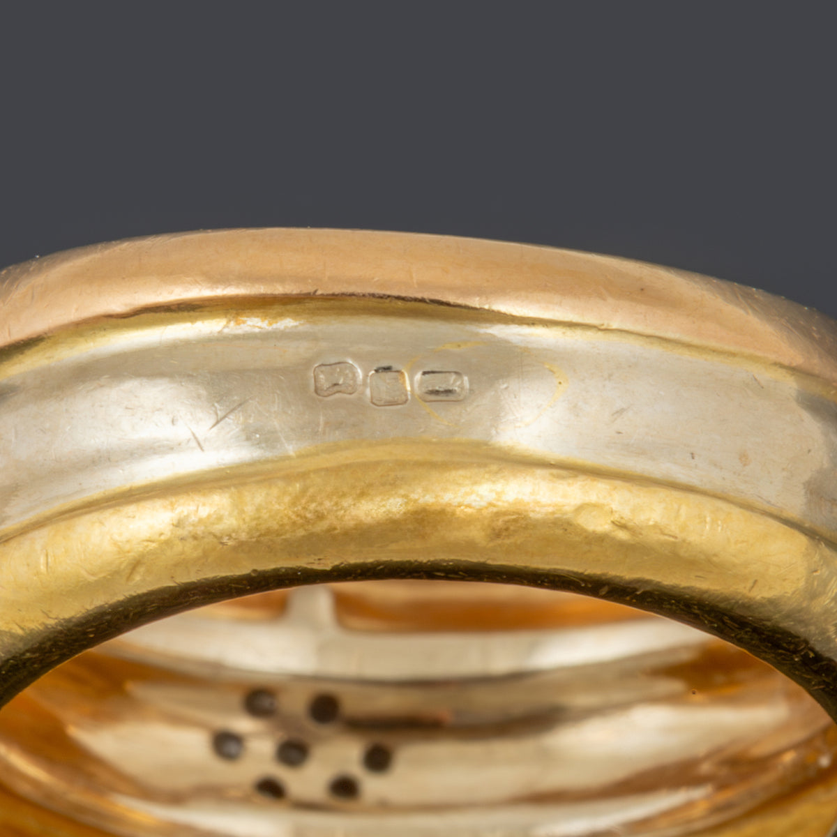 Anel em Ouro Tricolor e Diamantes