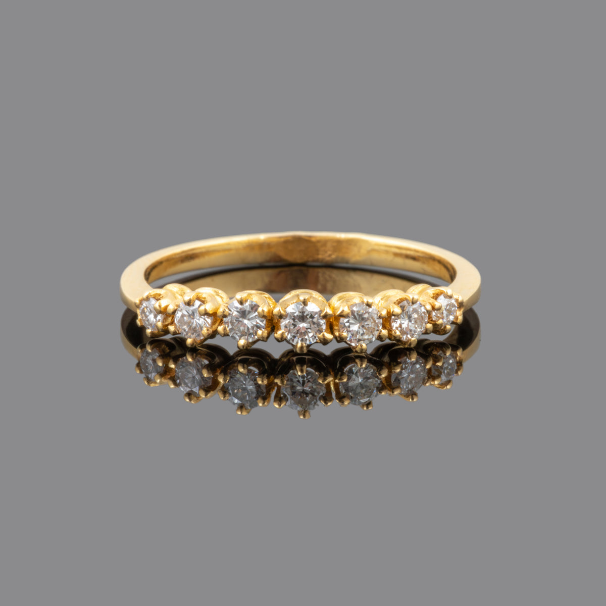 Anel Memória em Ouro com Diamantes