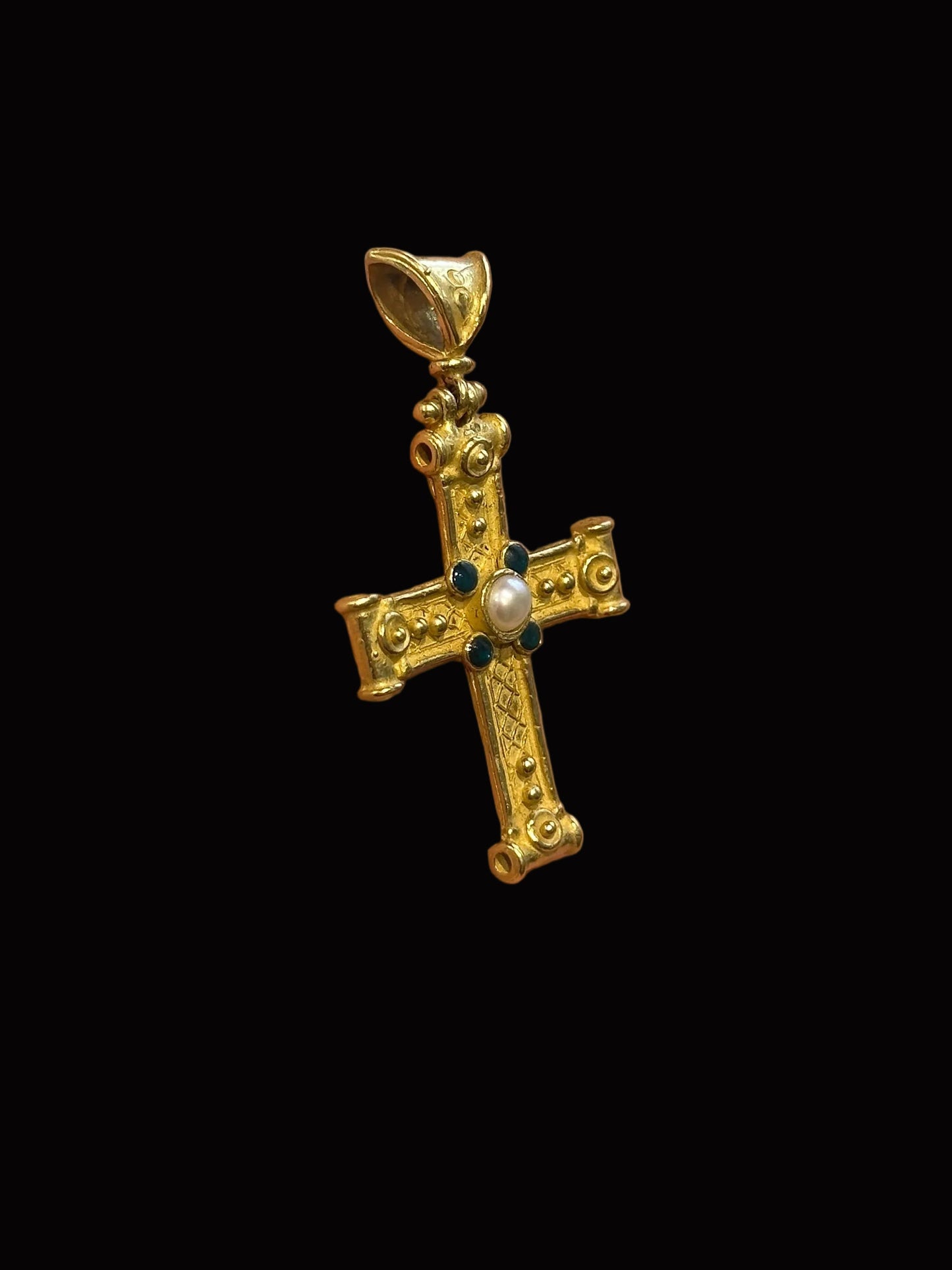 Pendente de Cruz em Ouro