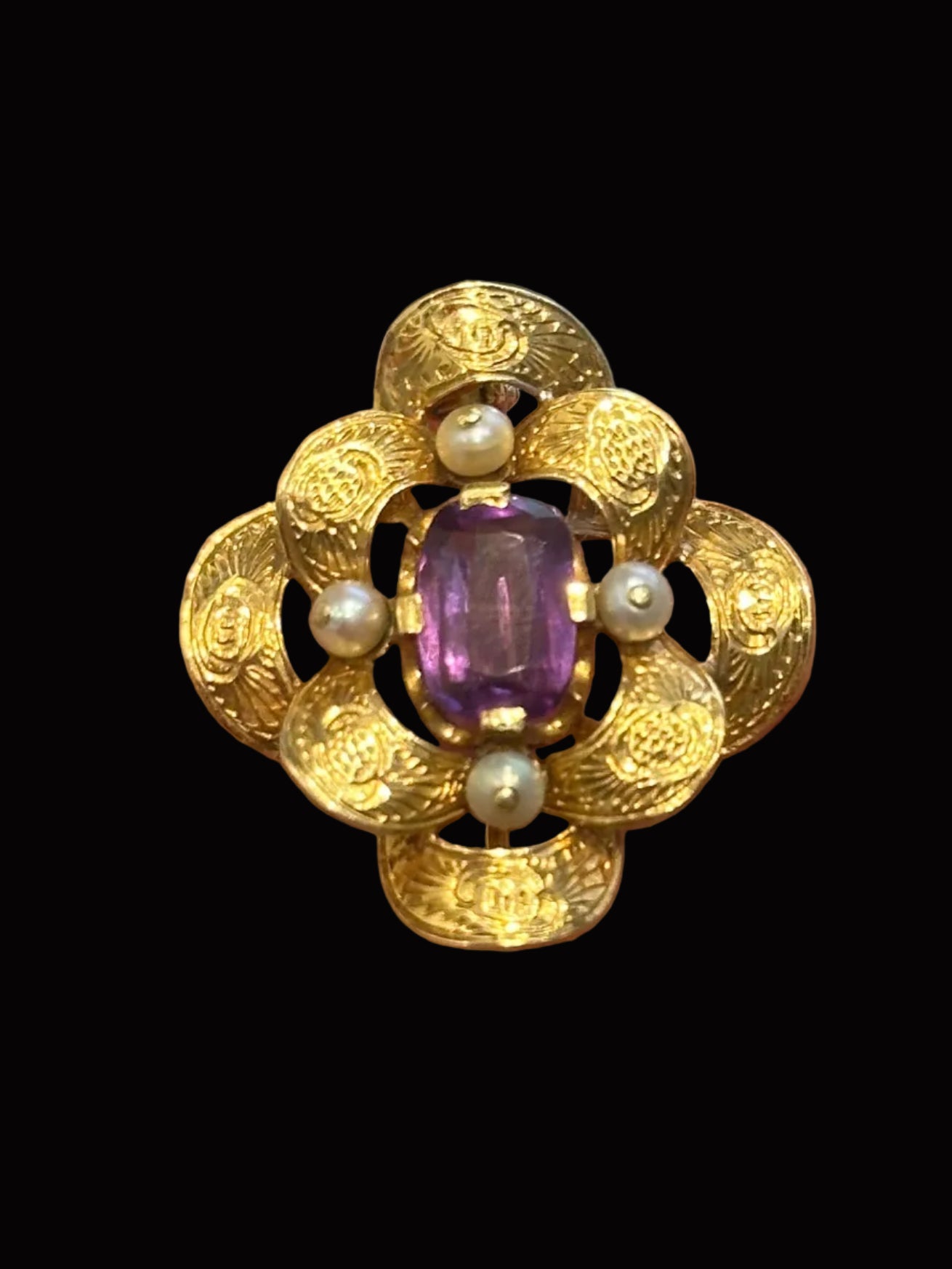 Alfinete em Ouro com Pérolas e  Ametistas